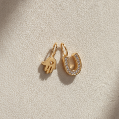 Mix Charm Hamsá + Charm Ferradura