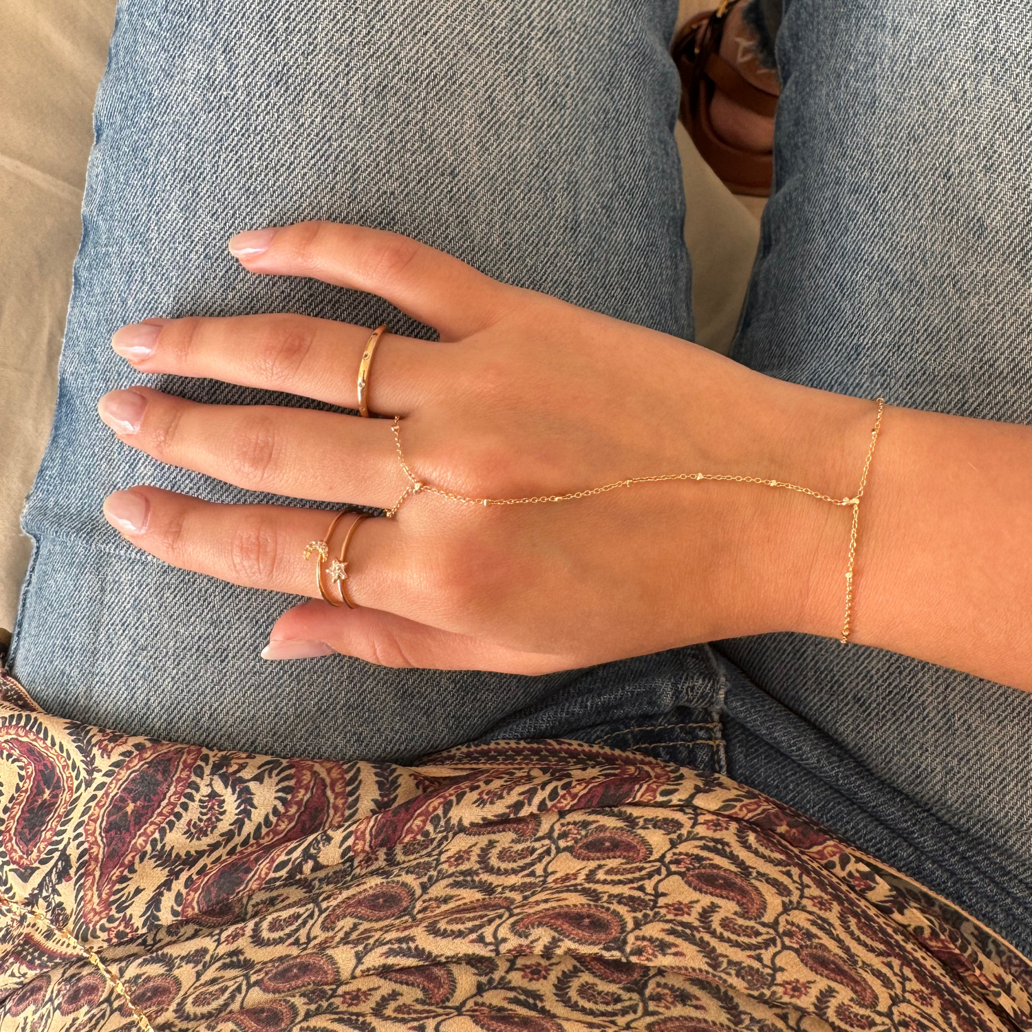 Handchain Bump