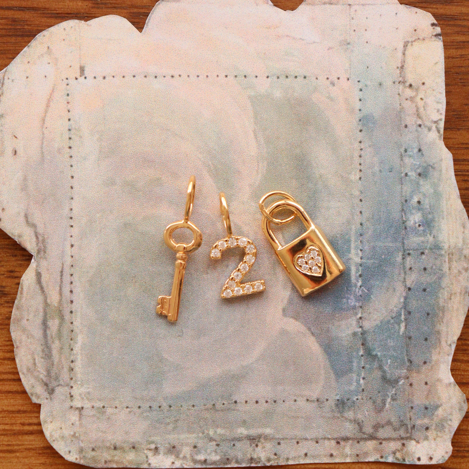 Charm Chave