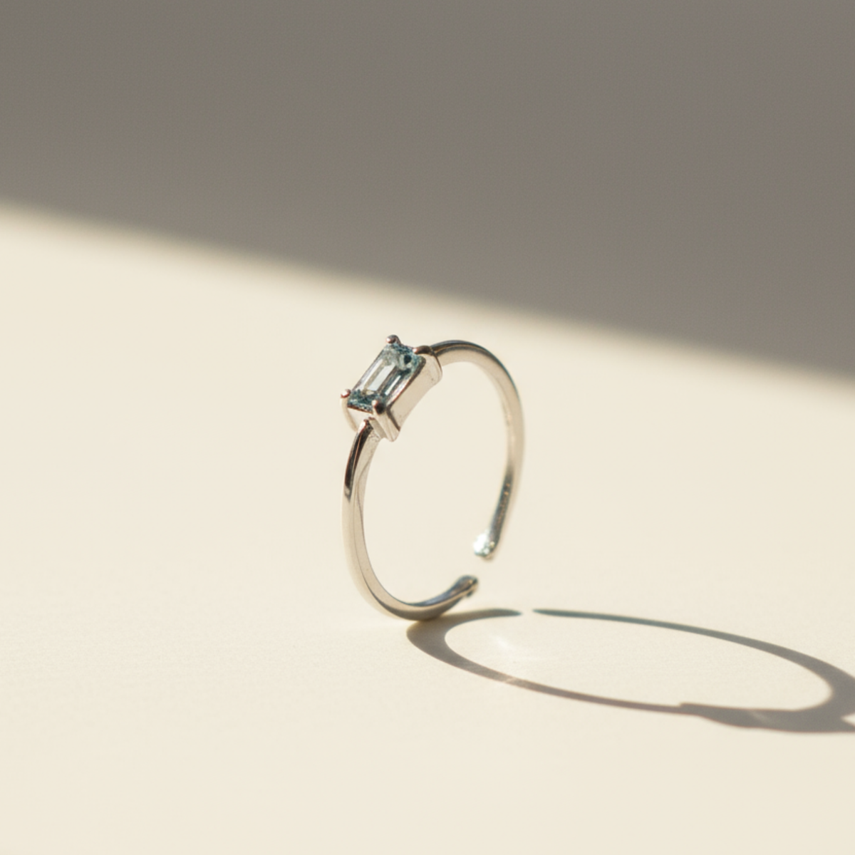 Anel Belle Cristal Topázio Sky Regulável