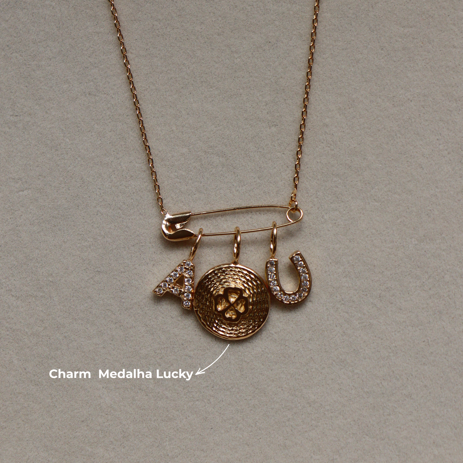 Charm Medalha Lucky