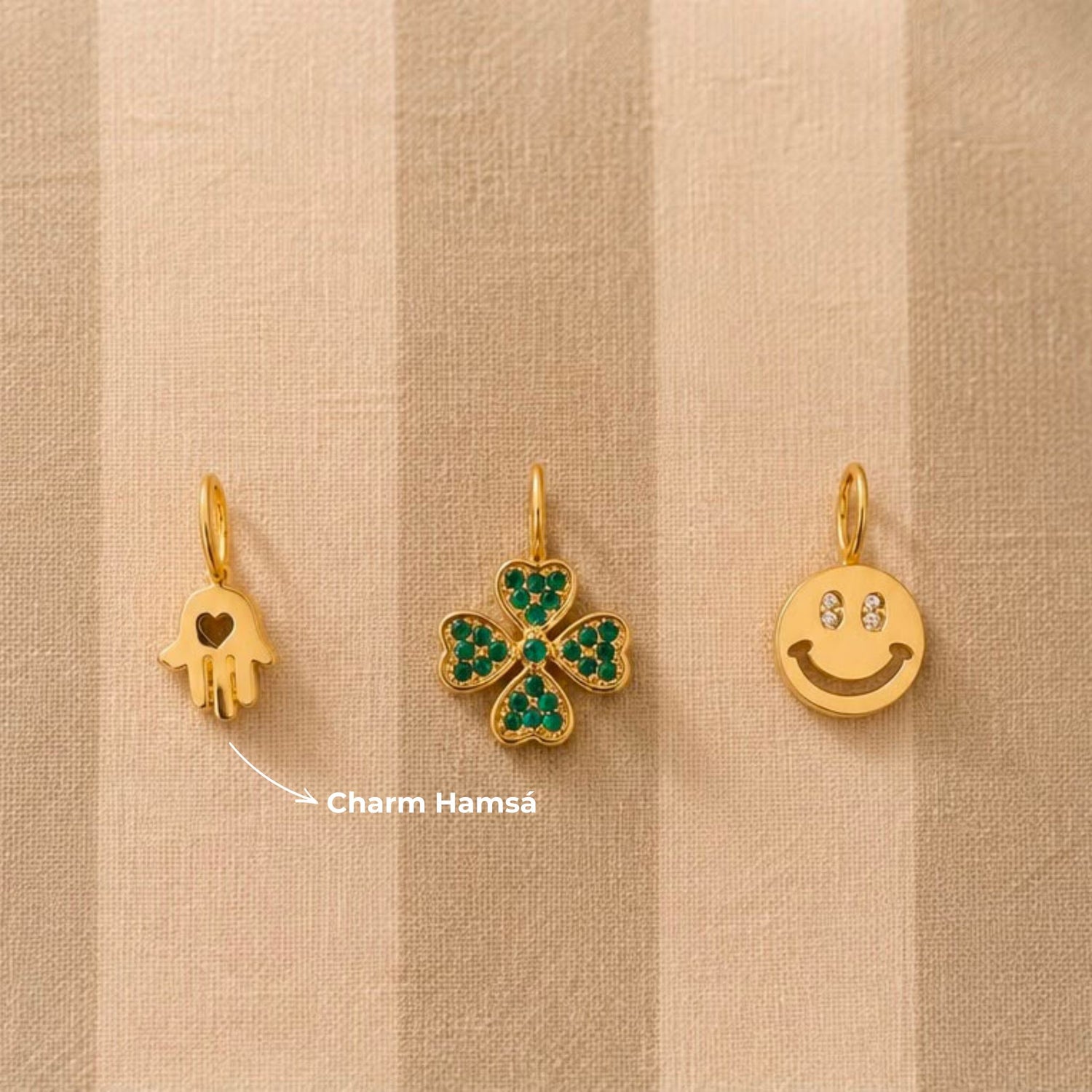 Charm Hamsá