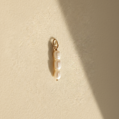 Charm Pérolas