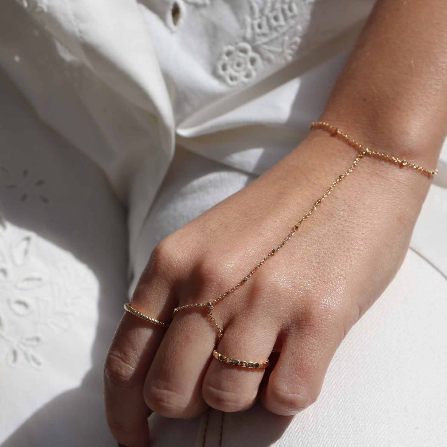 Handchain Bump